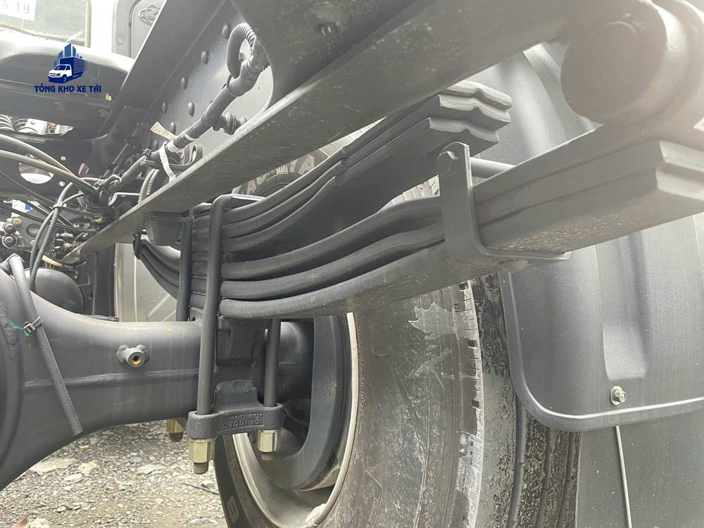 ĐẦU KÉO 1 CẦU CHENGLONG 270HP CABIN H5 MỚI [2025]